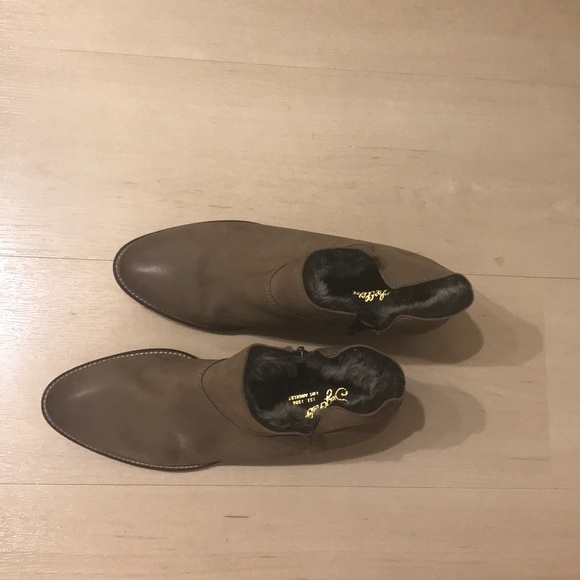 Anthropologie Seychelles Fur Lined Snare Booties - Picture 5 of 8